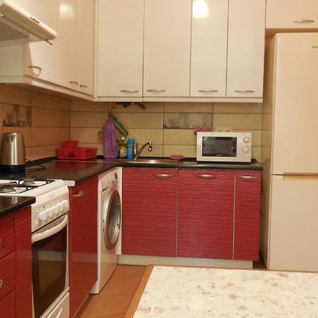 2 Room Apartment Near Opera House Lviv Exterior photo